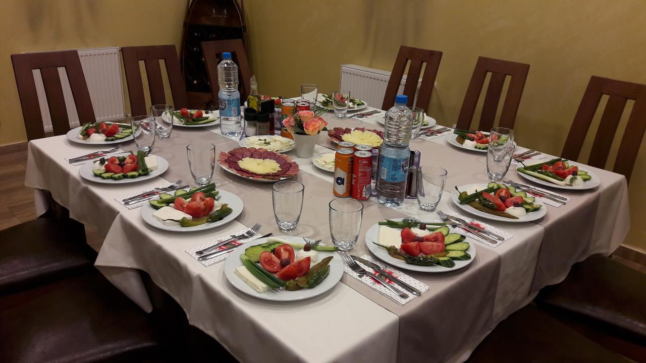 Lakata Guest House Zasele Buitenkant foto